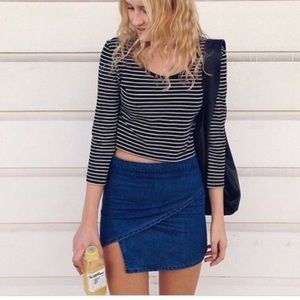 Brandy Melville Audrey skirt